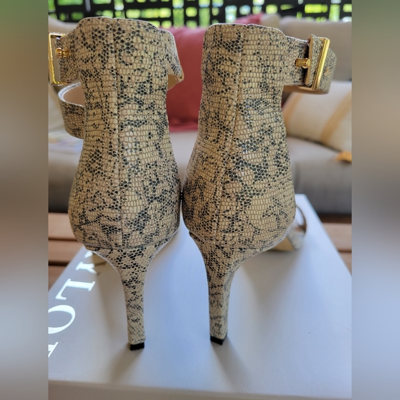 ANN TAYLOR Alaina Sandals, Lizard embossed leather - Picture 7 of 13